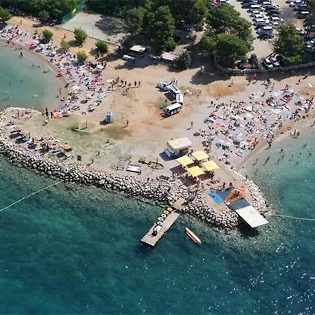 Apartamento In With Terrace, Air Conditioning, Wifi, Washing Machine Punat