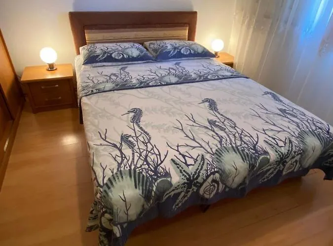 In With Terrace, Air Conditioning, Wifi, Washing Machine *